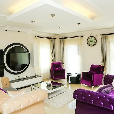 Stunning Ahmet In Willa Dalyan