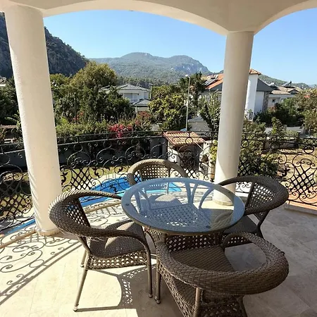 Villa Stunning Ahmet In Dalyan