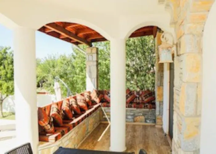 Stunning Ahmet In Vila Dalyan