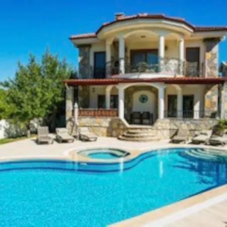 Villa Stunning Ahmet In Dalyan