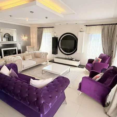 Villa Stunning Ahmet In *